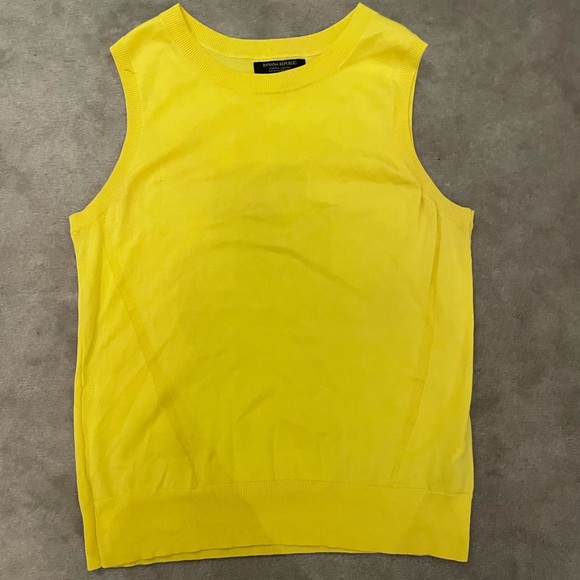 Banana Republic top - Picture 2 of 4